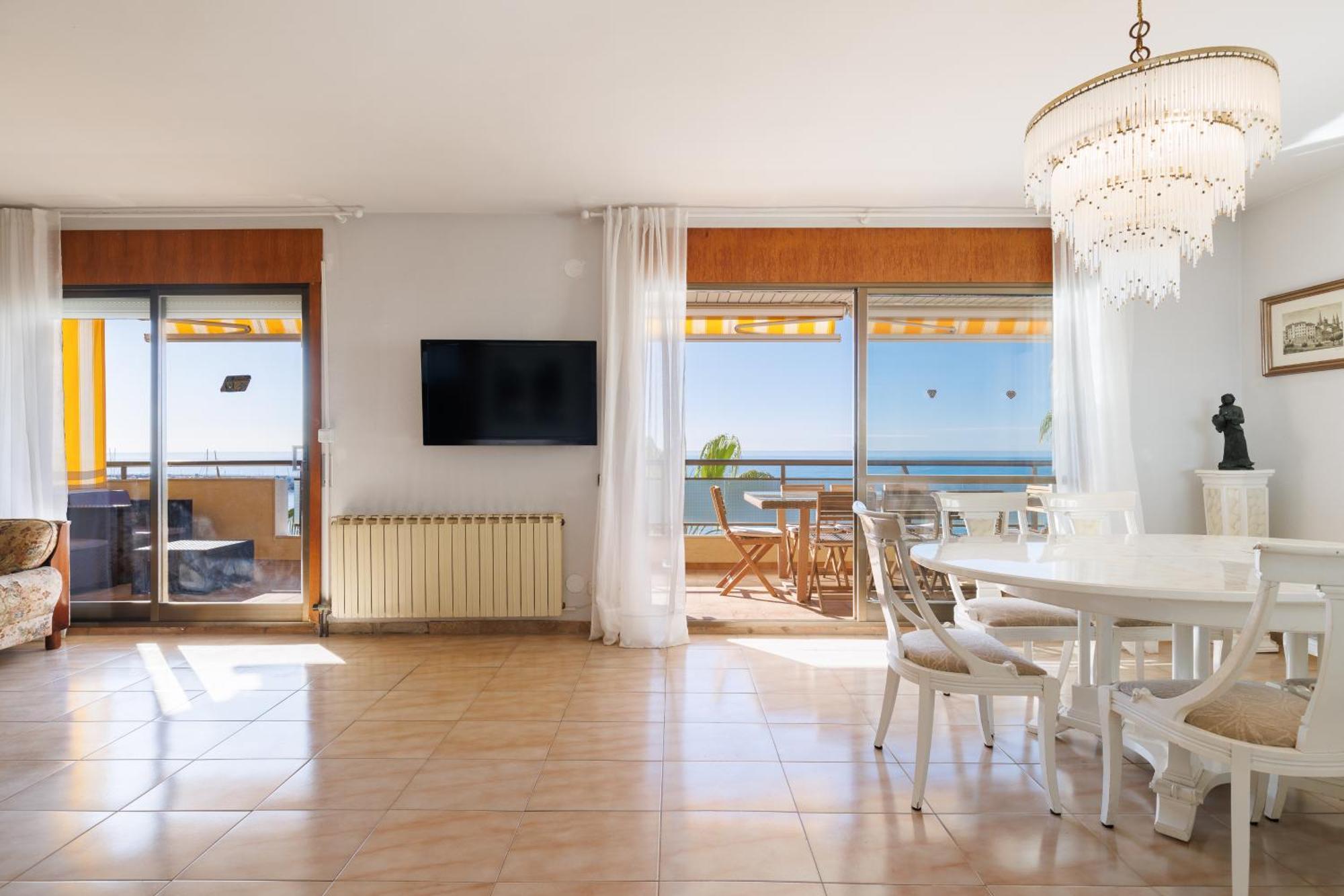 Apartamento Para 8 Sobre El Mar Apartman Salou Kültér fotó